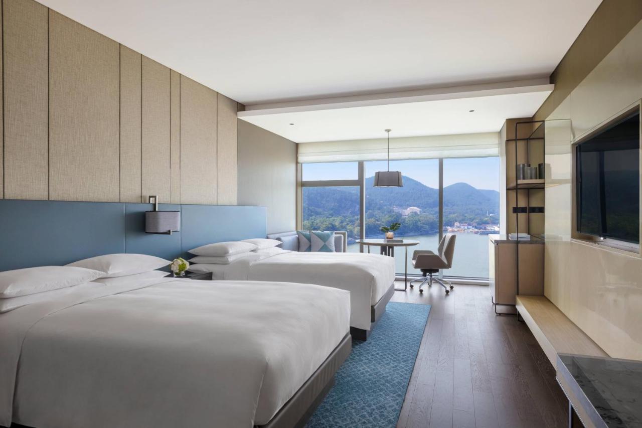 Xuzhou Marriott Hotel Lakeview מראה חיצוני תמונה