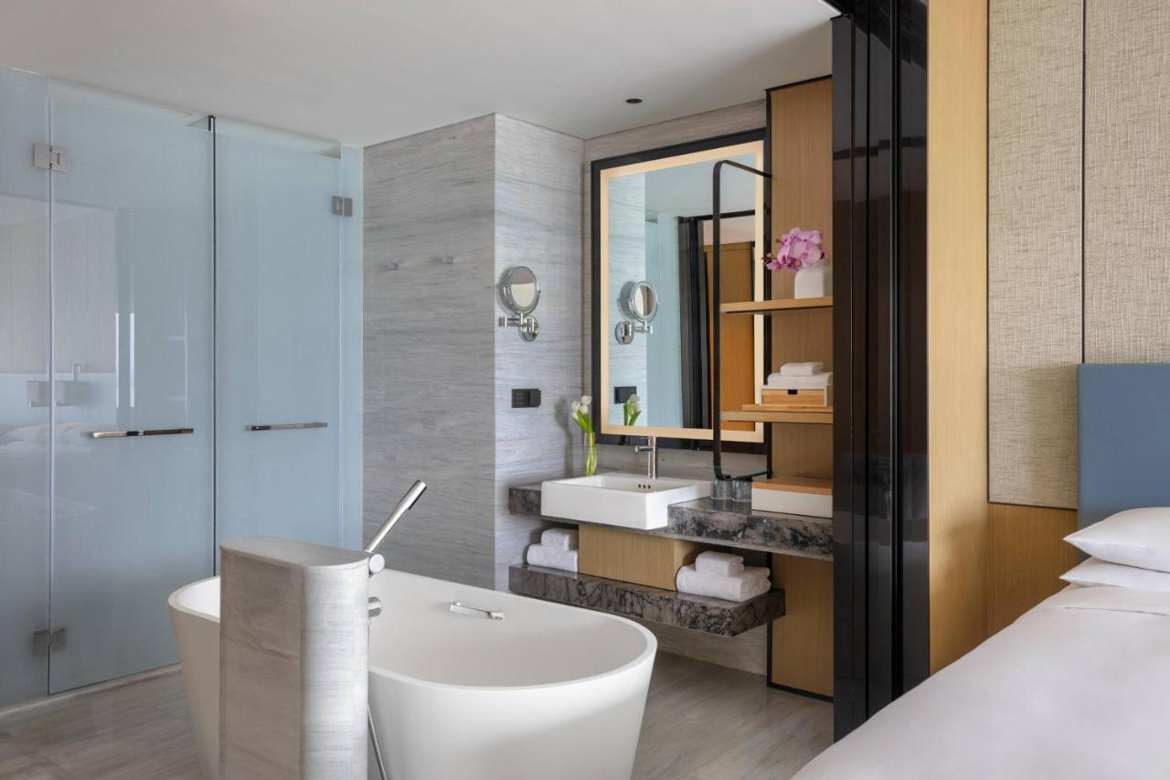 Xuzhou Marriott Hotel Lakeview מראה חיצוני תמונה