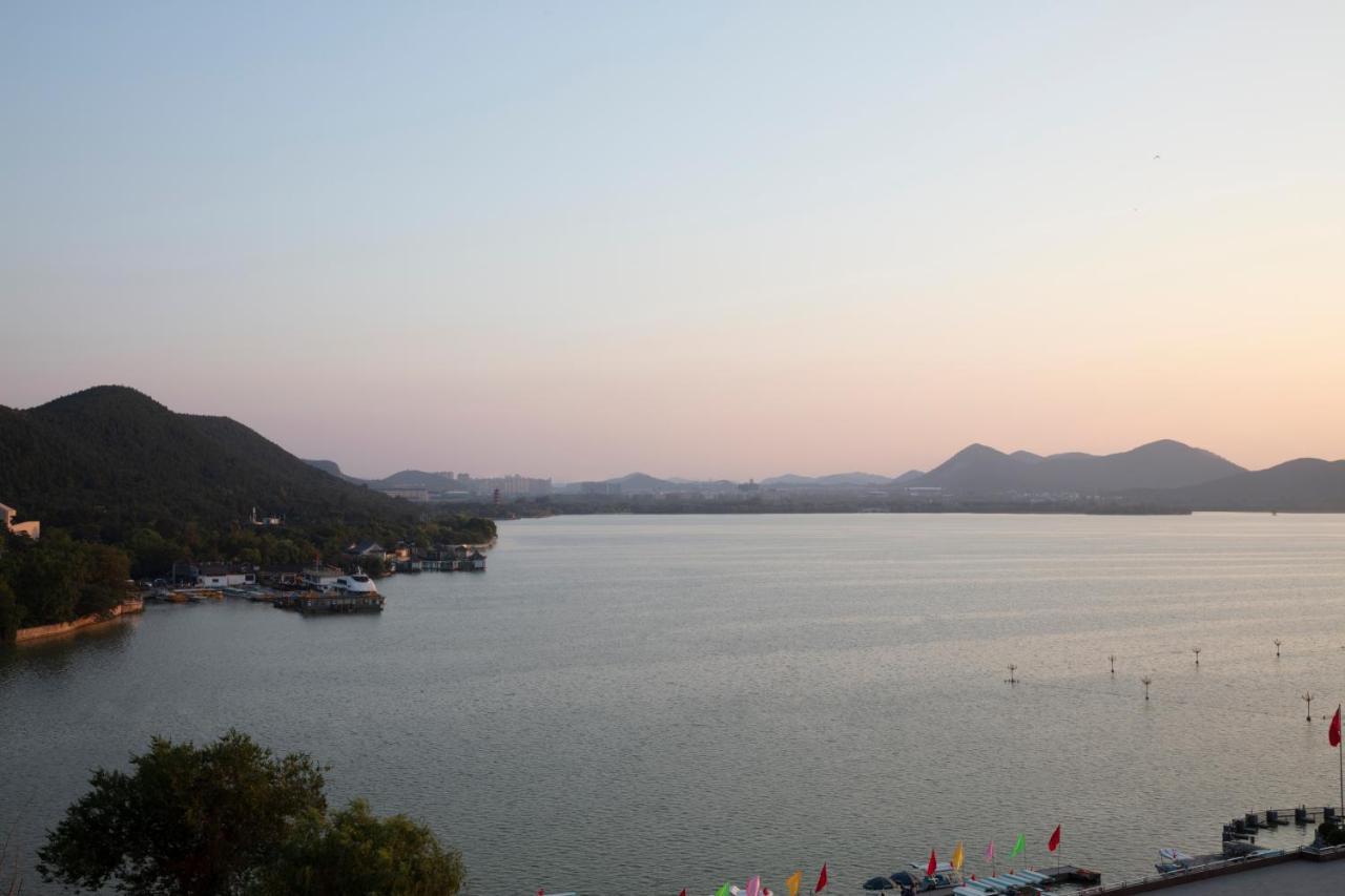 Xuzhou Marriott Hotel Lakeview מראה חיצוני תמונה