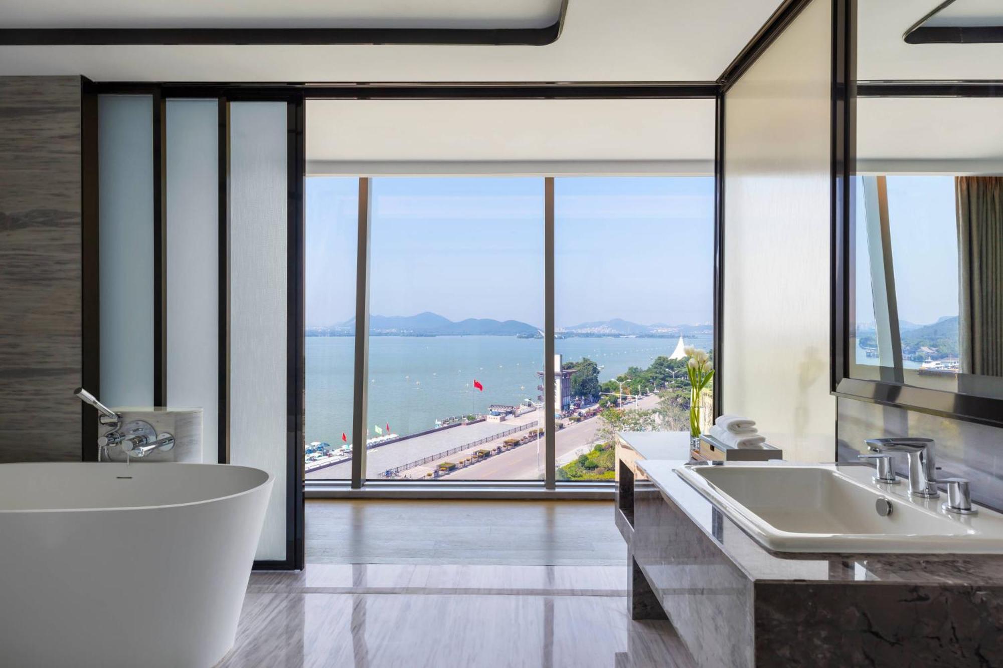 Xuzhou Marriott Hotel Lakeview מראה חיצוני תמונה