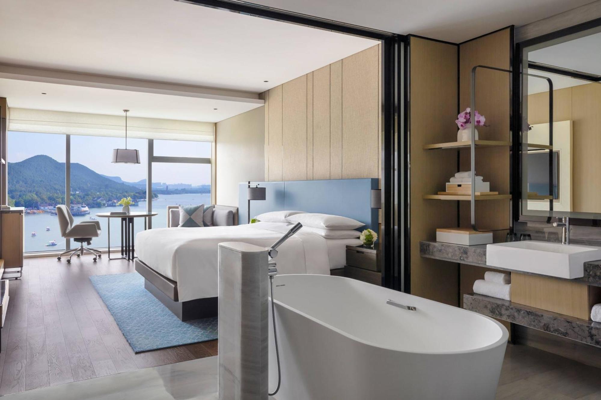Xuzhou Marriott Hotel Lakeview מראה חיצוני תמונה